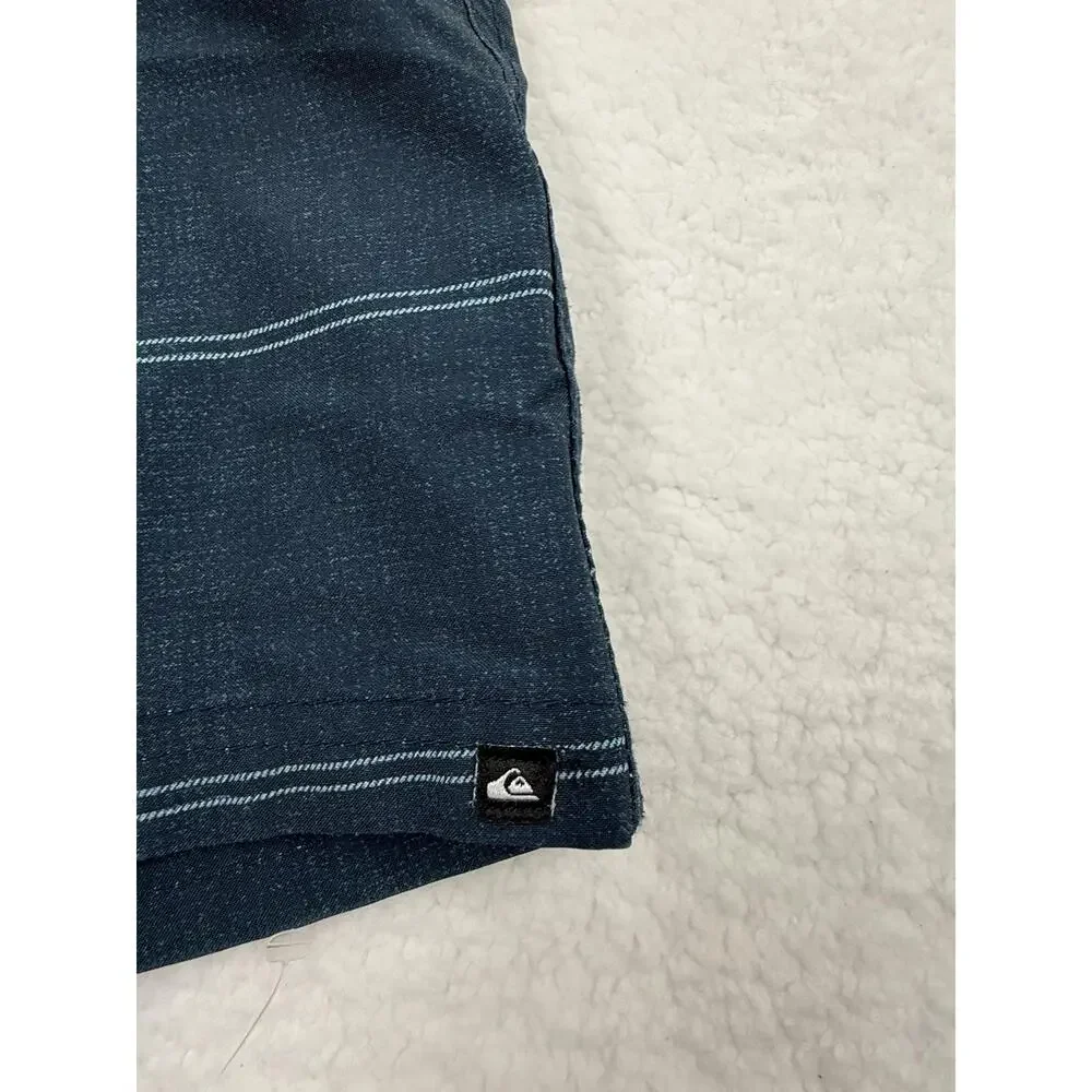 Quiksilver White Navy Striped Stitching Belt Loops‎ Shorts Set Boys Size 7